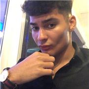 soy un estudiante que busca ayudar a los niños que necesiten entender ciertos temas